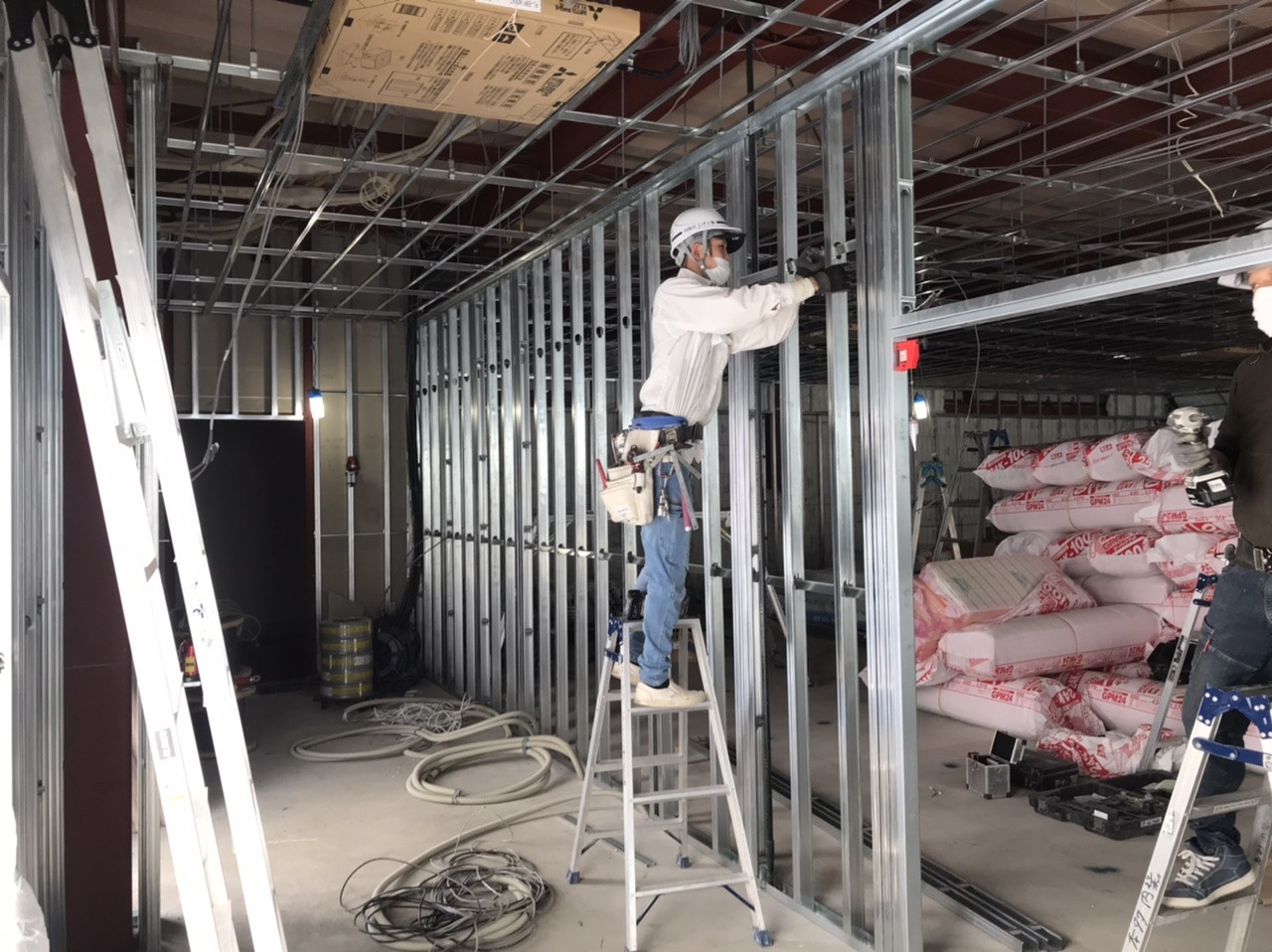 世田谷区　内装工求人